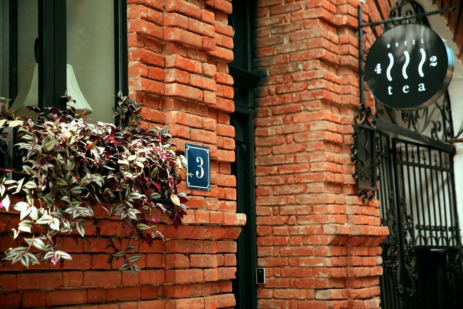 Tea For Two Hotel Tbilisi Exterior photo