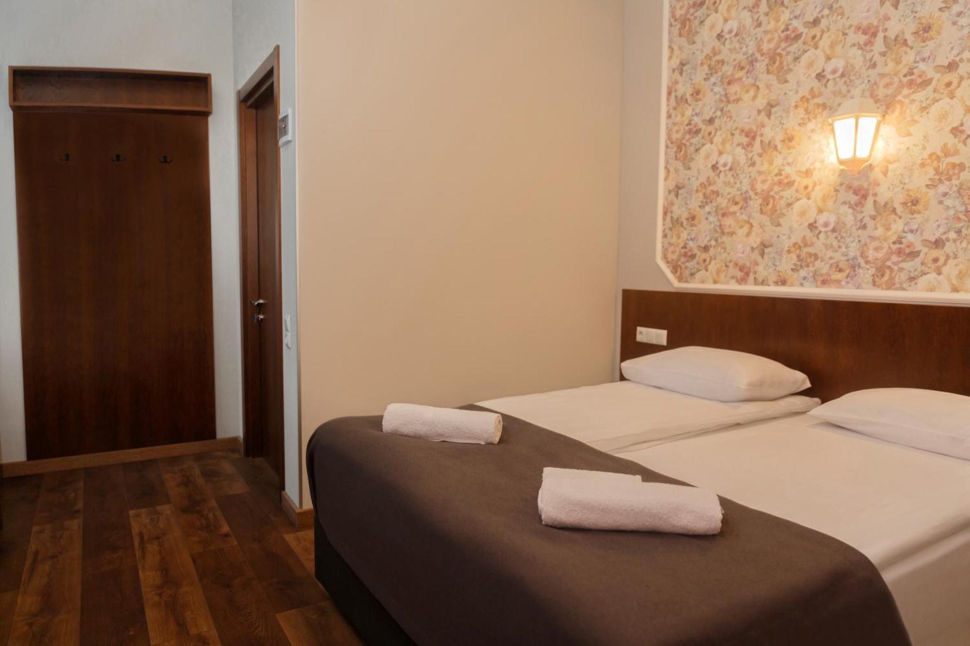 Tea For Two Hotel Tbilisi Exterior photo