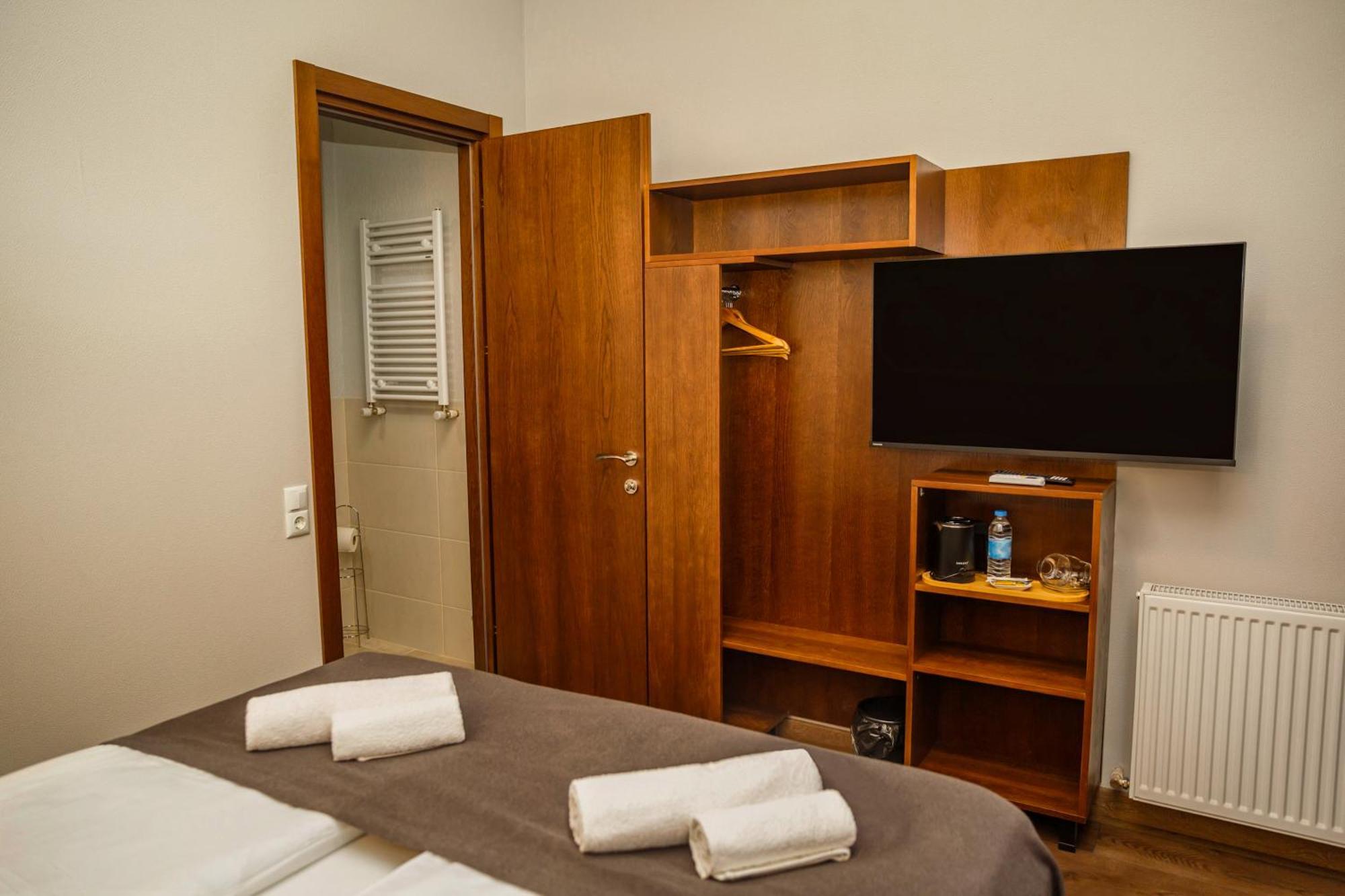 Tea For Two Hotel Tbilisi Exterior photo
